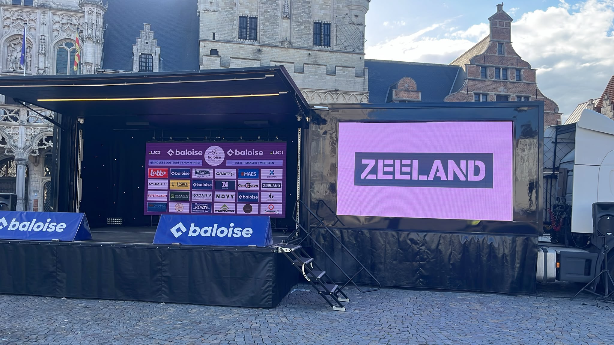 Podium - fotoalbum trailer 3